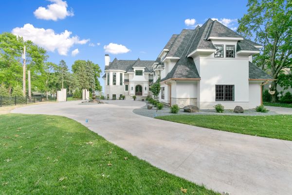 Cost of Concrete Driveway Installation in Salt Lake City